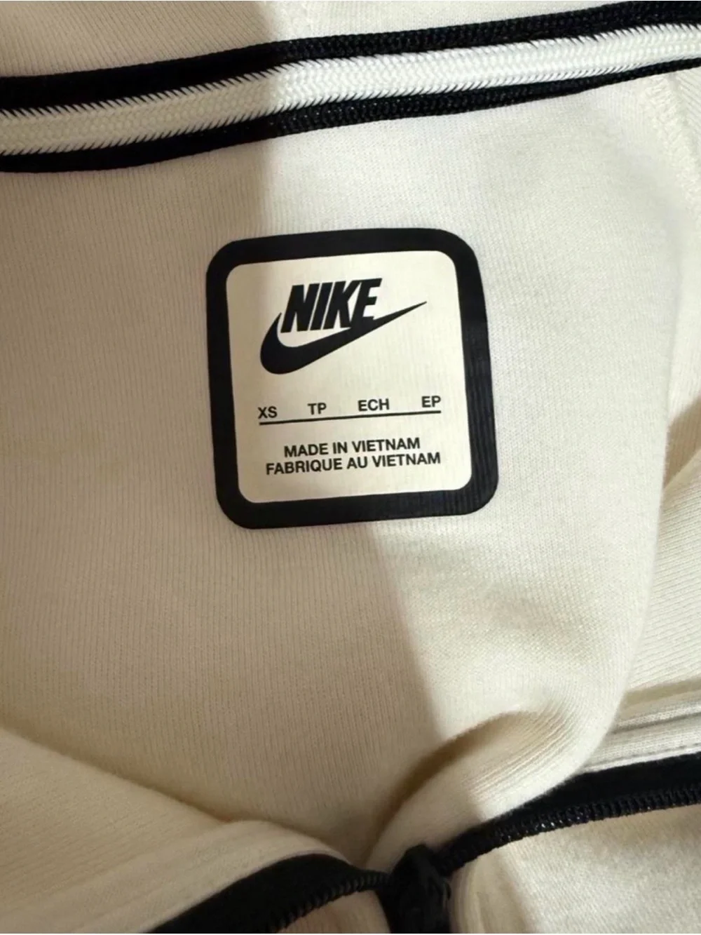 Nike Tech Women’s